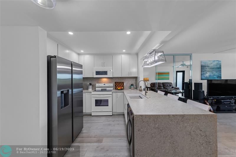 900 River Reach Dr #518, Fort Lauderdale, Florida image 8