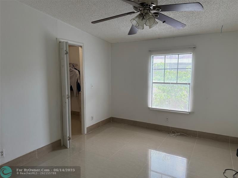 5448 NW 204 Street, Miami Gardens, Florida image 28