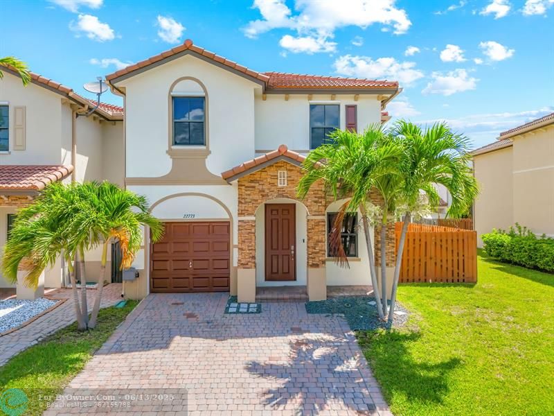 22773 SW 88th Path, Cutler Bay, Florida image 2