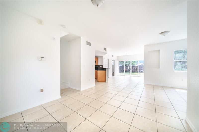 845 SW 6th Ct, Homestead, Florida image 5