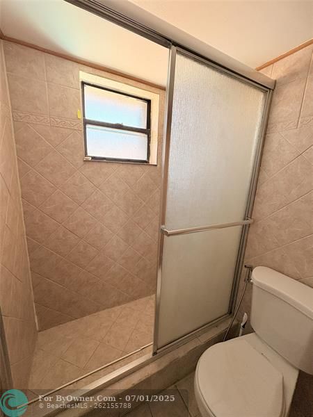2760 W 62nd Pl #203, Hialeah, Florida image 11