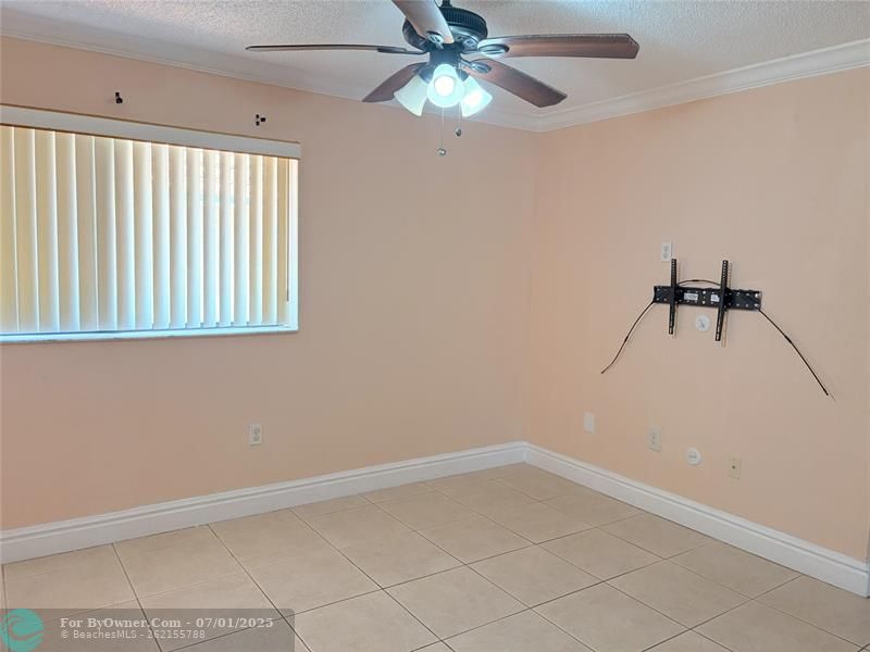 2760 W 62nd Pl #203, Hialeah, Florida image 15