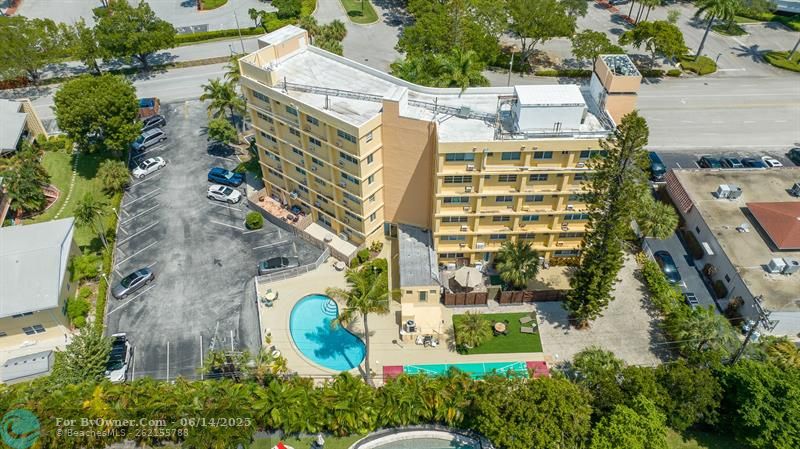 2400 NE 9th St #501, Fort Lauderdale, Florida image 3