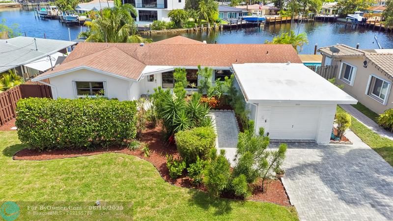 2024 NE 24th St, Wilton Manors, Florida image 1