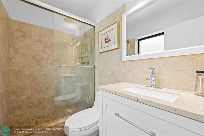 2024 NE 24th St, Wilton Manors, Florida image 14