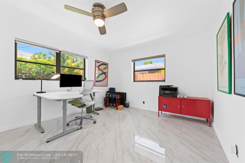 2024 NE 24th St, Wilton Manors, Florida image 18