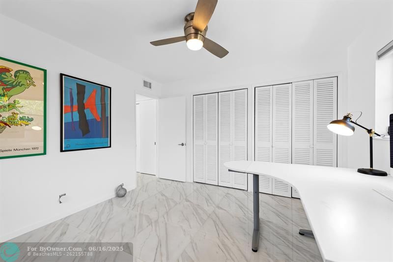 2024 NE 24th St, Wilton Manors, Florida image 19