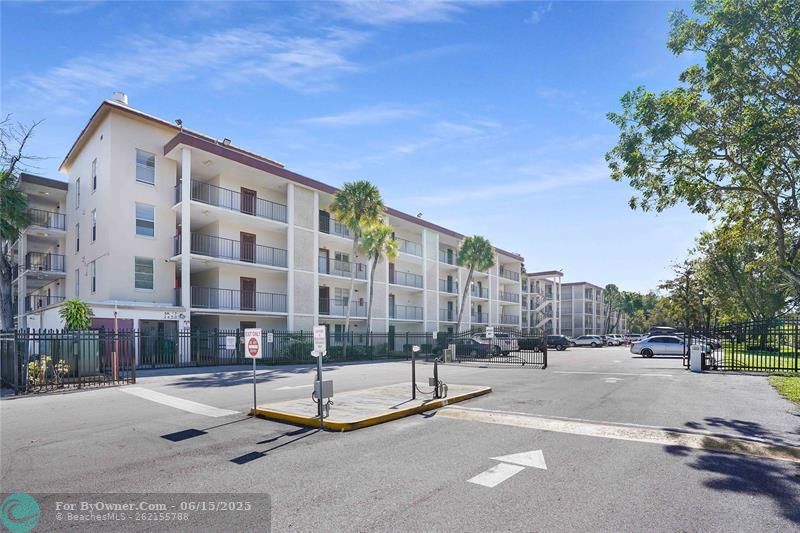 2650 NW 49th Ave #320, Lauderdale Lakes, Florida image 3