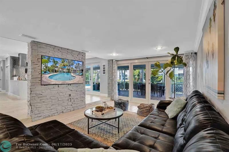 616 NW 21st St, Wilton Manors, Florida image 10