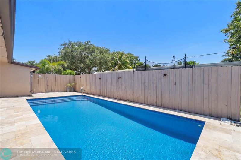 5641 SW 38th Ct, Davie, Florida image 2