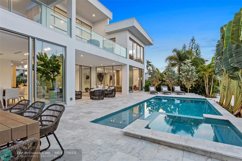 91 Fiesta Way, Fort Lauderdale, Florida image 38
