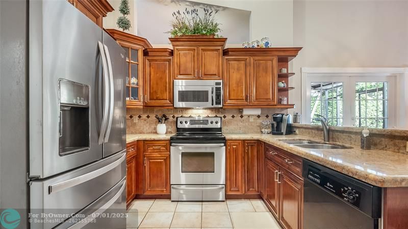 9770 SW 15th Dr, Davie, Florida image 4