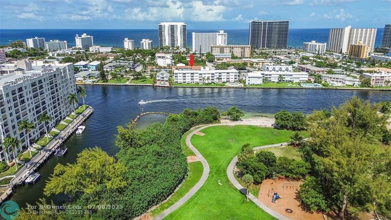 Just One Block to the Ocean, steps from Water Taxi & Intracoastal, Circuit, Close to Top Dining, Shopping, Movies, Airports & Highways, No Car Required!
