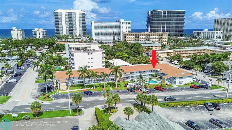 Just One Block to the Ocean, steps from Water Taxi & Intracoastal, Circuit, Close to Top Dining, Shopping, Movies, Airports & Highways, No Car Required!