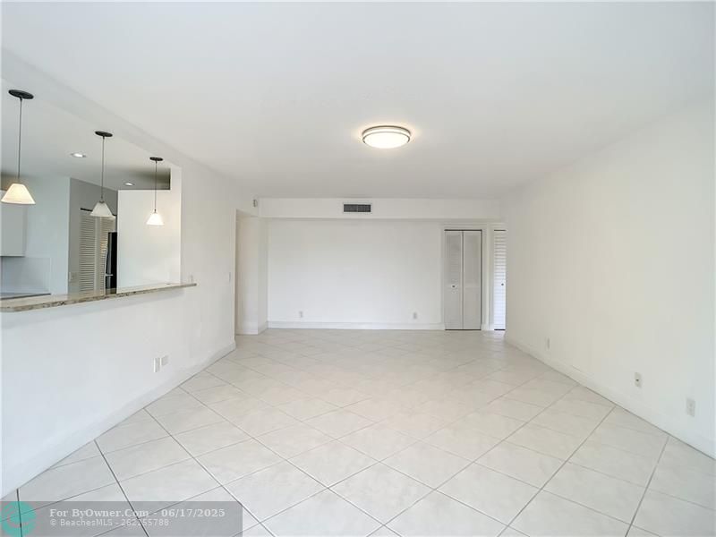 6342 Longboat Ln #404, Boca Raton, Florida image 9