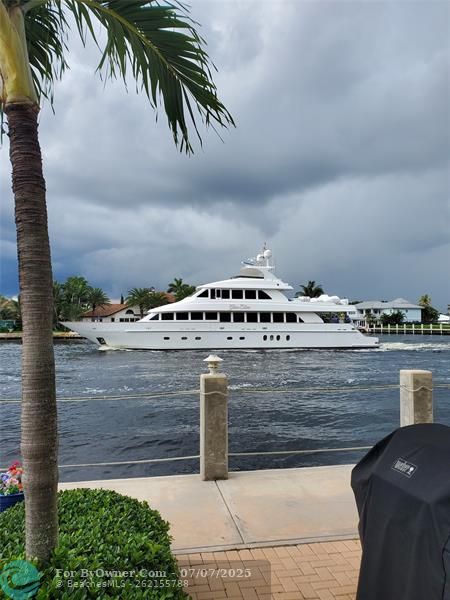 great spot for the boat parade