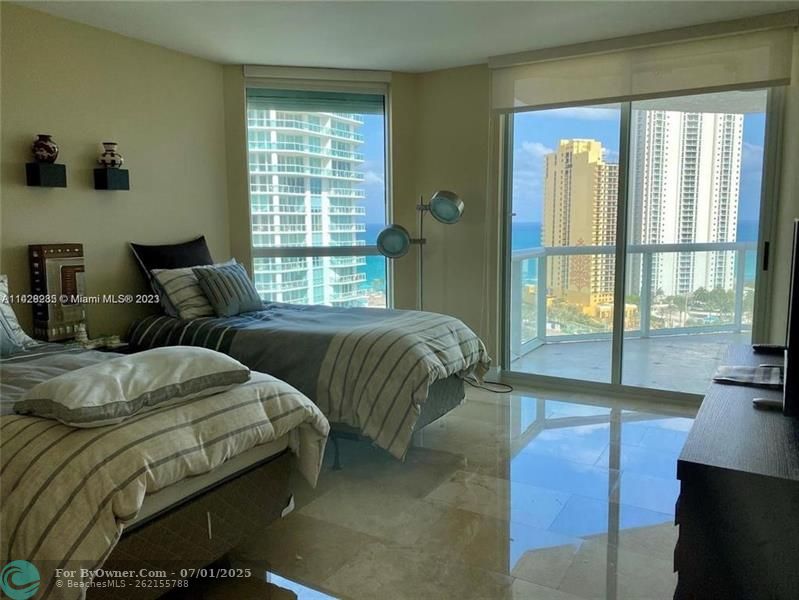 16500 Collins Ave #2052, Sunny Isles Beach, Florida image 7