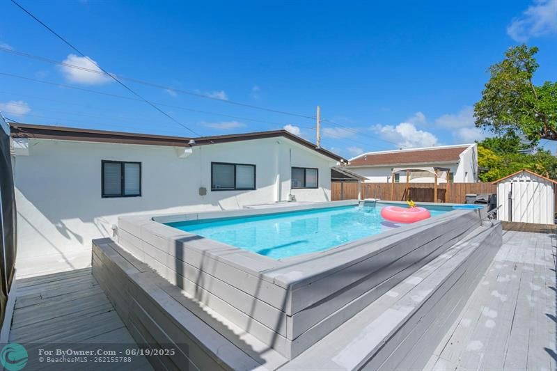 2510 NE 215th St, Miami, Florida image 30