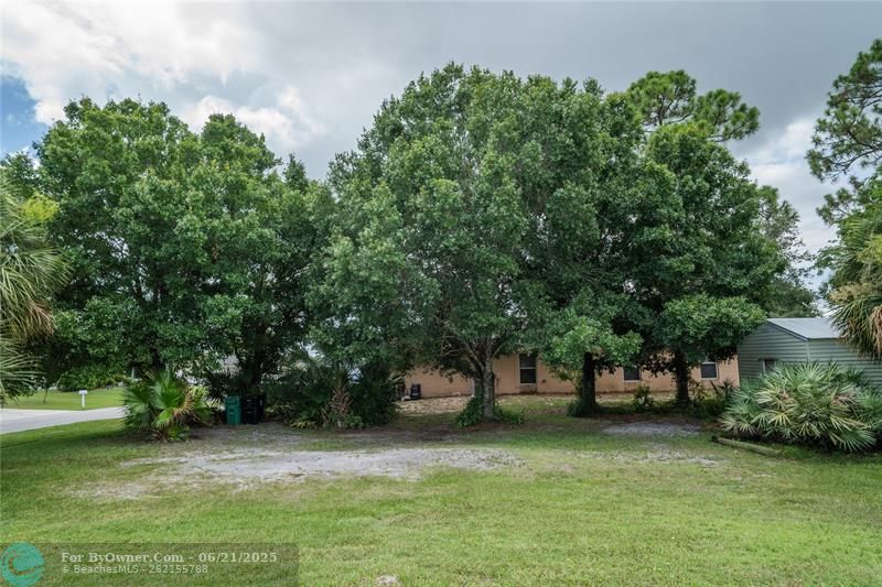 1852 SW Erie St, Port Saint Lucie, Florida image 12