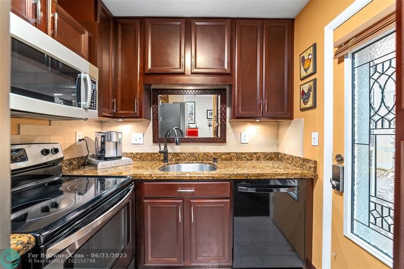 3040 NE 16th Ave #415, Oakland Park, Florida image 8