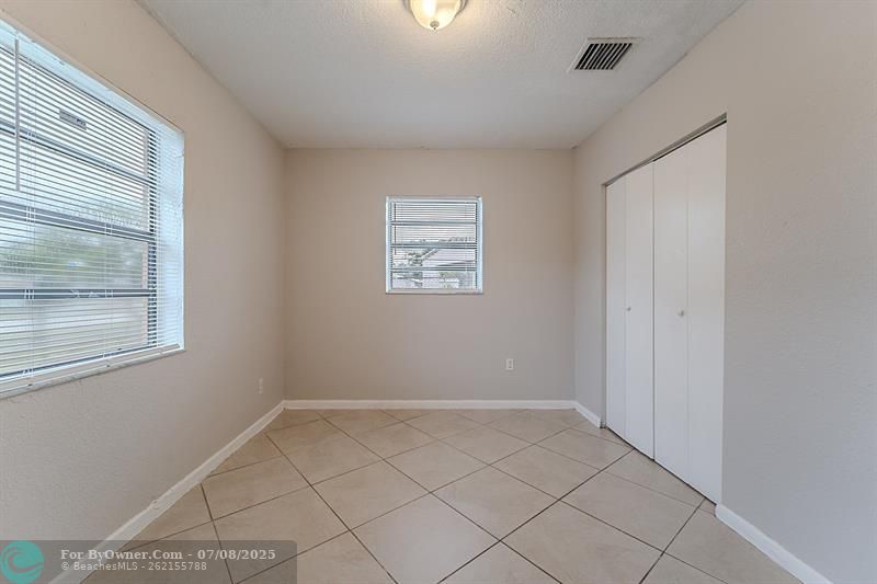 924 NW 11th Pl, Fort Lauderdale, Florida image 15