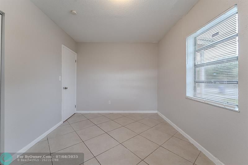924 NW 11th Pl, Fort Lauderdale, Florida image 16