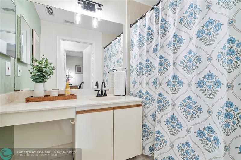 408 Republic Ct #408, Deerfield Beach, Florida image 17