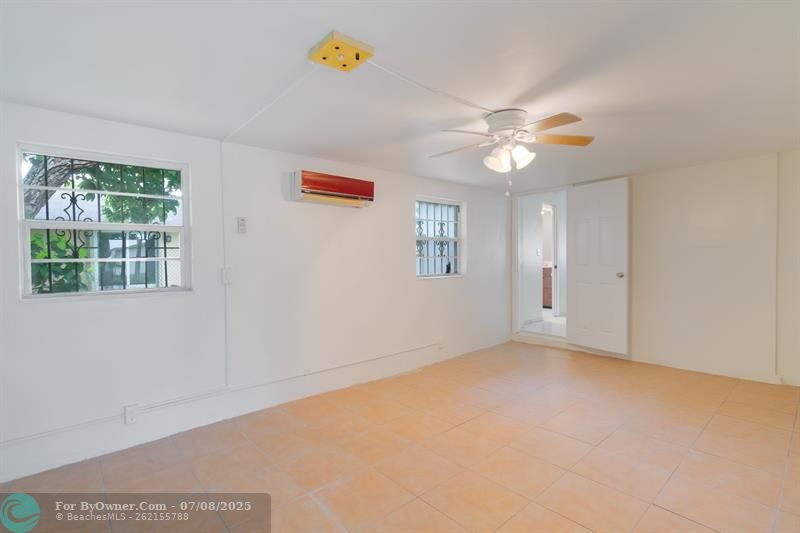 3690 NW 26th St, Lauderdale Lakes, Florida image 13