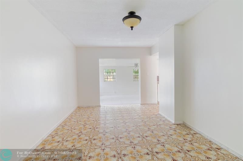 3690 NW 26th St, Lauderdale Lakes, Florida image 23
