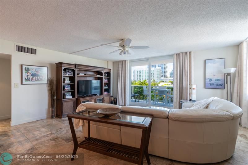 336 N Birch Rd #4F, Fort Lauderdale, Florida image 10