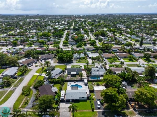 1408 SW 1st Ter, Deerfield Beach, Florida image 30