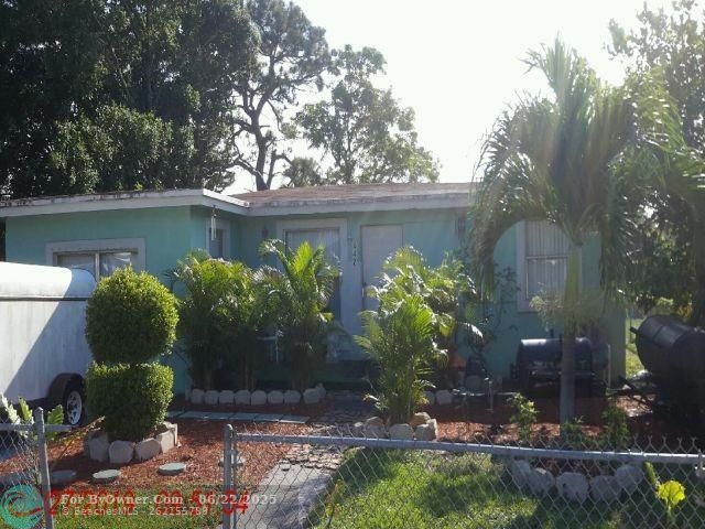 642 NW 14th Way, Fort Lauderdale, Florida image 1