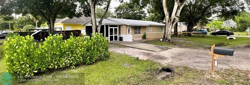 777 SE 36th Ter, Okeechobee, Florida image 5