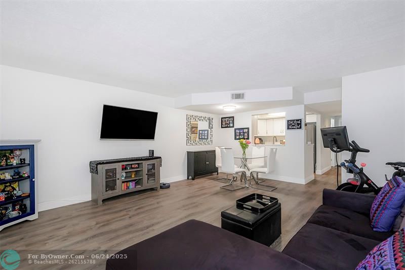 89 Deer Creek Rd #104, Deerfield Beach, Florida image 10