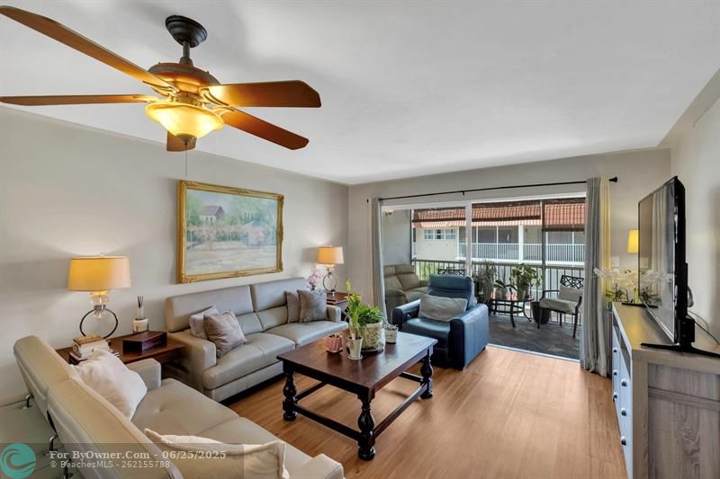 2081 S Ocean Dr #405, Hallandale Beach, Florida image 13