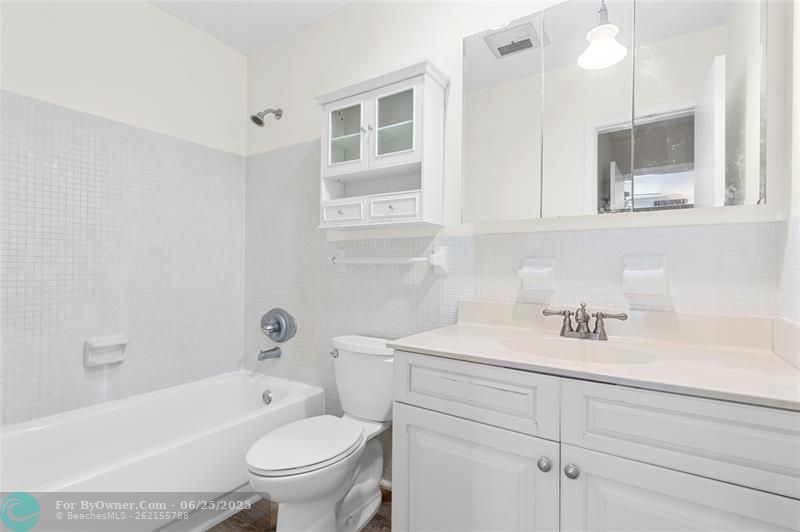 1801 NE 62nd St #130, Fort Lauderdale, Florida image 11