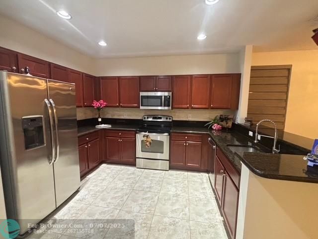4766 Sierra Ln, Coconut Creek, Florida image 10