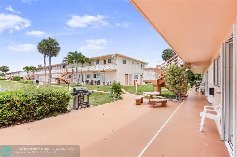 1015 SW 11th Ave #5K, Hallandale Beach, Florida image 23