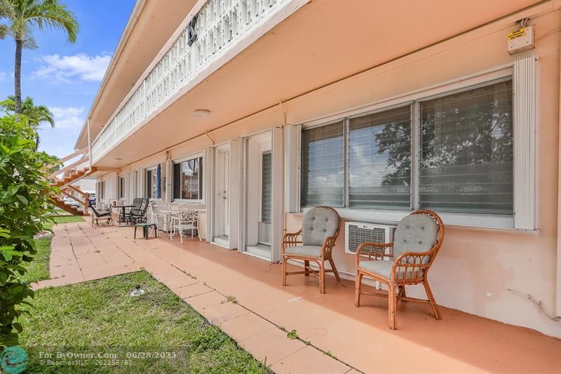 1015 SW 11th Ave #5K, Hallandale Beach, Florida image 25