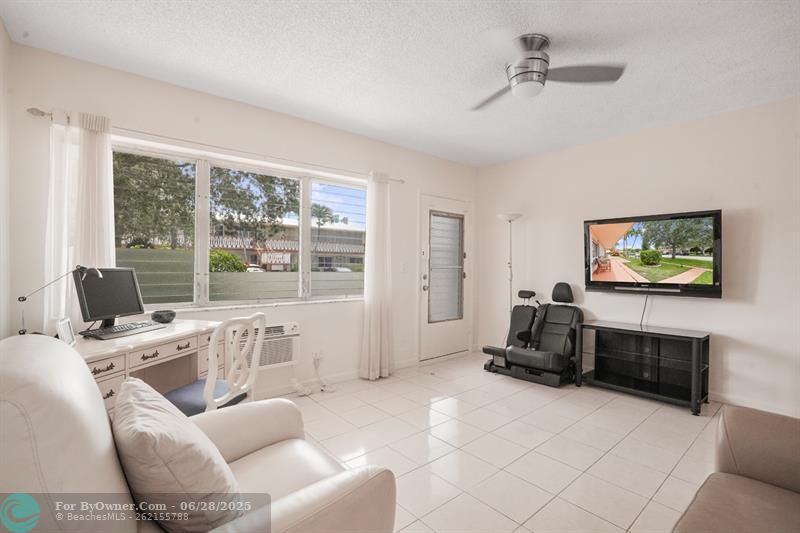 1015 SW 11th Ave #5K, Hallandale Beach, Florida image 4