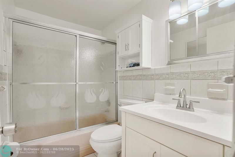 1015 SW 11th Ave #5K, Hallandale Beach, Florida image 8
