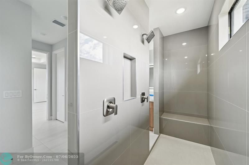 9516 President Circle, Port Charlotte, Florida image 25