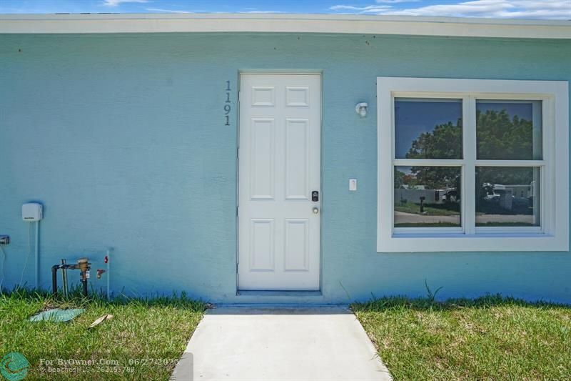 1191 Highview Rd, Lantana, Florida image 5