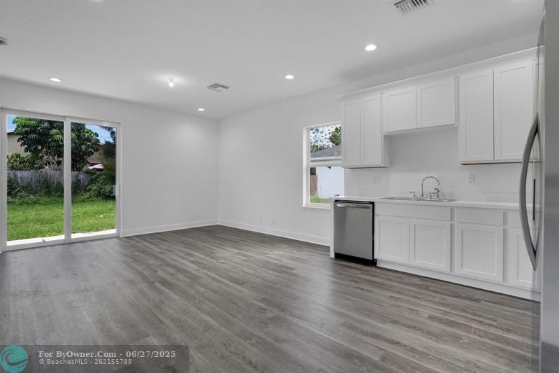 1191 Highview Rd, Lantana, Florida image 9