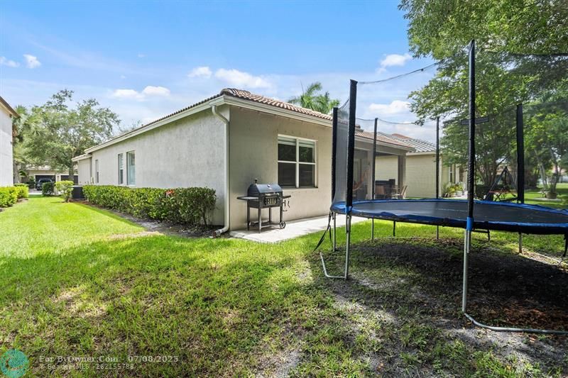 19397 Stonebrook St, Weston, Florida image 35