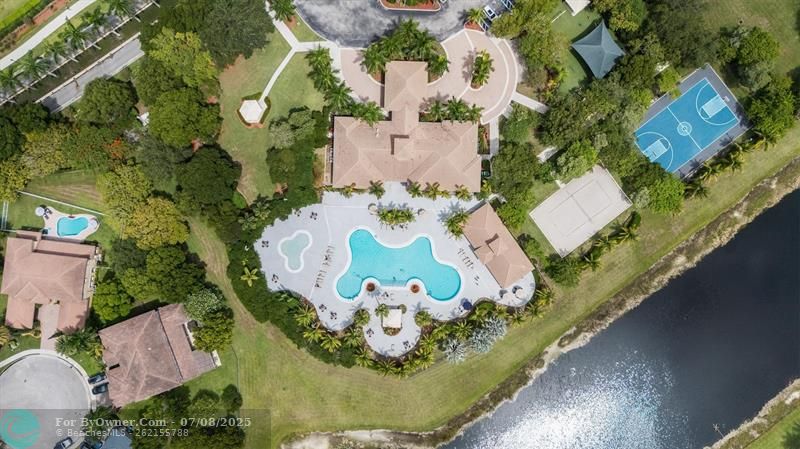 19397 Stonebrook St, Weston, Florida image 38