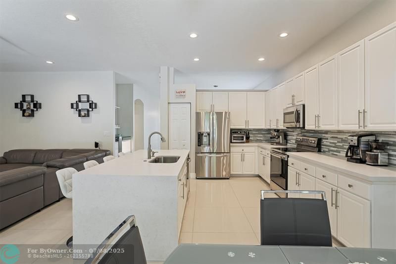 19397 Stonebrook St, Weston, Florida image 9