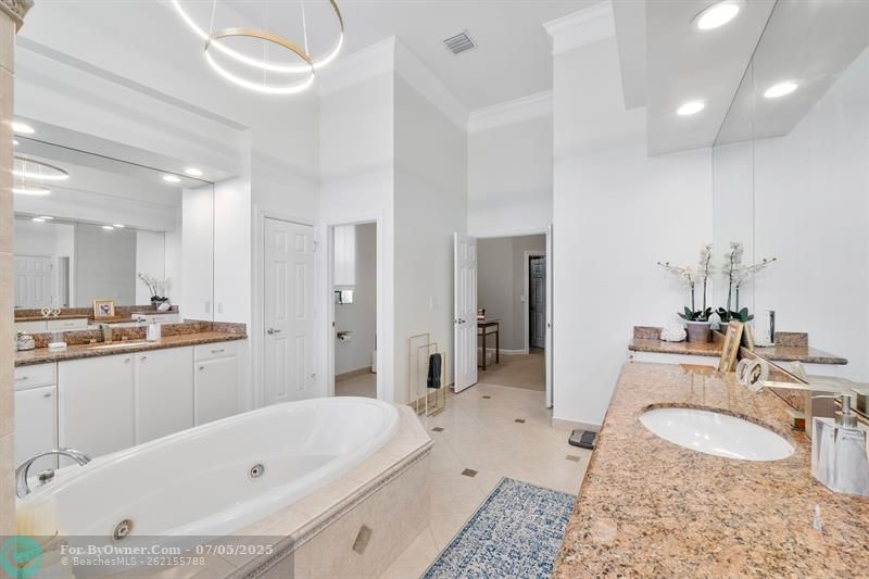 12537 NW 65th Dr, Parkland, Florida image 32