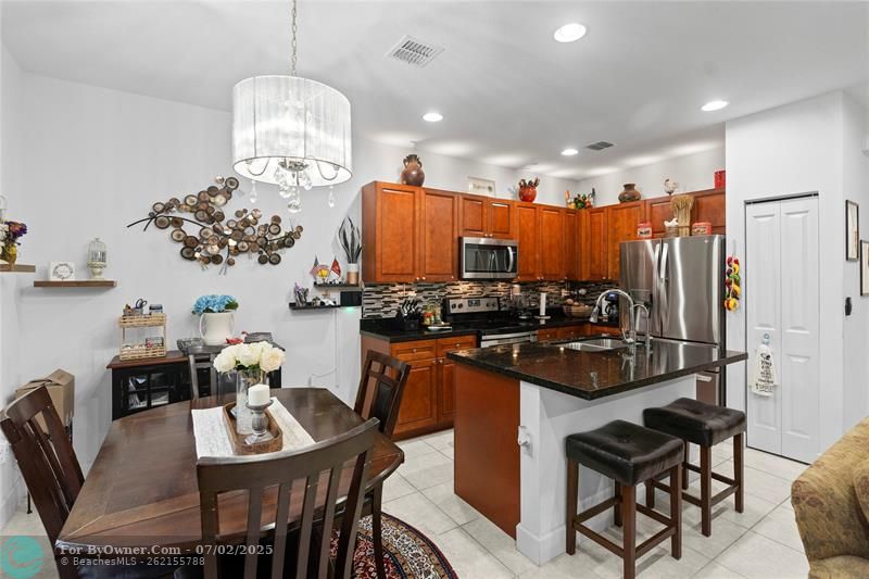 5309 NW 50th Terr, Tamarac, Florida image 12