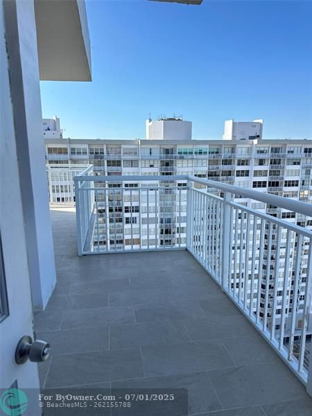18051 Biscayne Blvd #PH5, North Miami Beach, Florida image 3